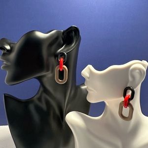 New Chain Link Earrings Black Red and Beige